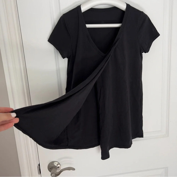 Lululemon  open front tee shirt size 6 - Picture 1 of 5